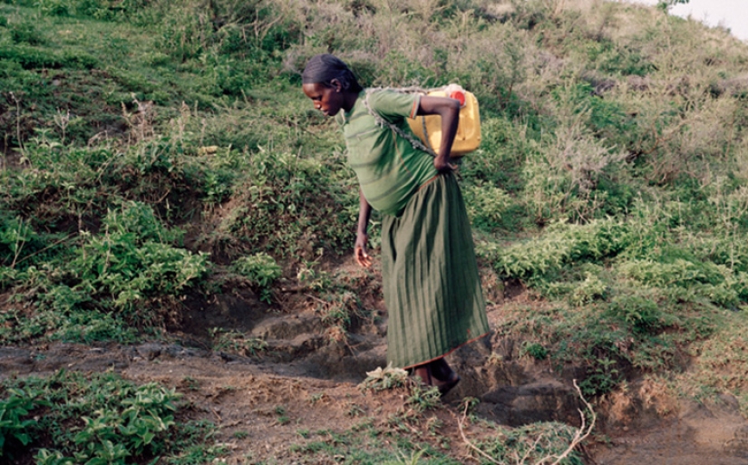 Children who die from &quot;living&quot; water