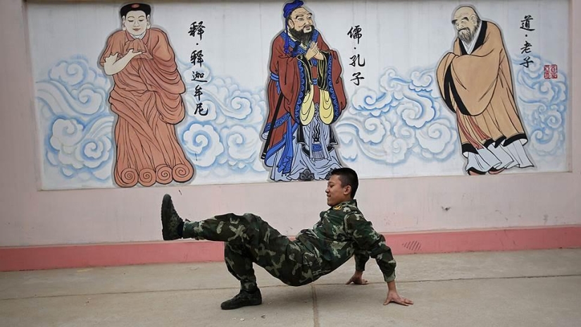 China fights internet addiction with drills China fights internet addiction with drills