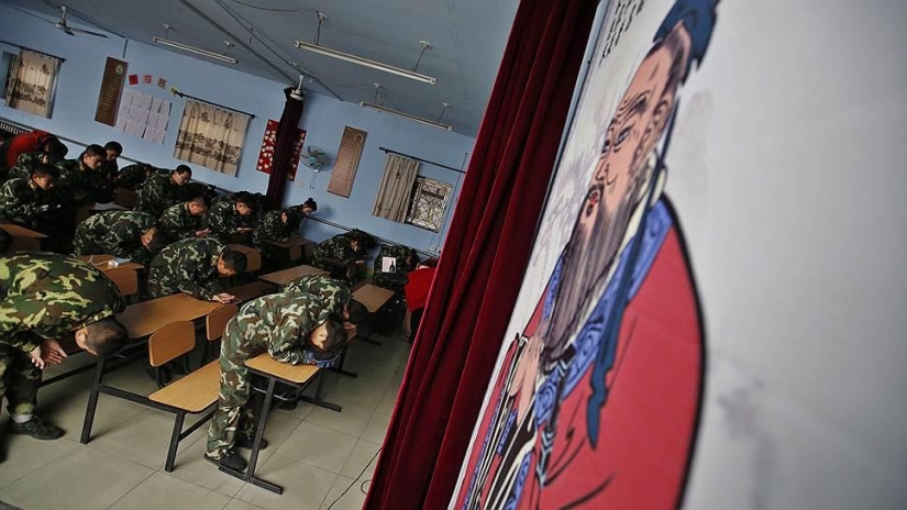 China fights internet addiction with drills China fights internet addiction with drills