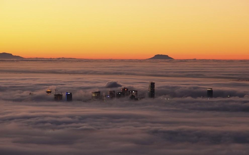 Cities shrouded in mist Cities shrouded in mist