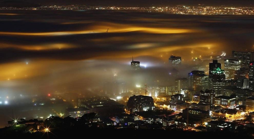 Cities shrouded in mist Cities shrouded in mist