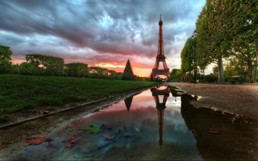 Cities Through the Looking Glass