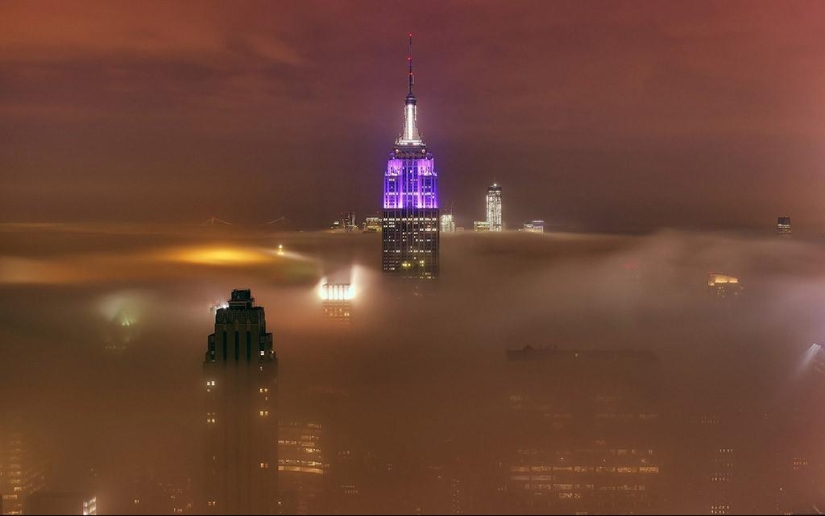 Ciudades envueltas en niebla Ciudades envueltas en niebla