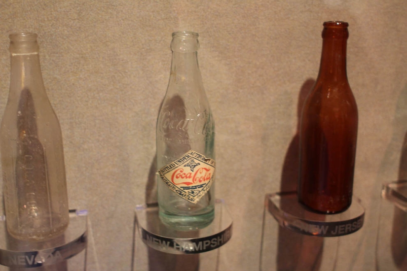 Cómo aprenderlo todo sobre la bebida más popular del mundo: un viaje al mundo de Coca-Cola