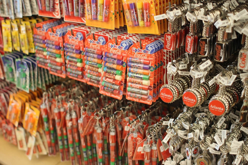 Cómo aprenderlo todo sobre la bebida más popular del mundo: un viaje al mundo de Coca-Cola