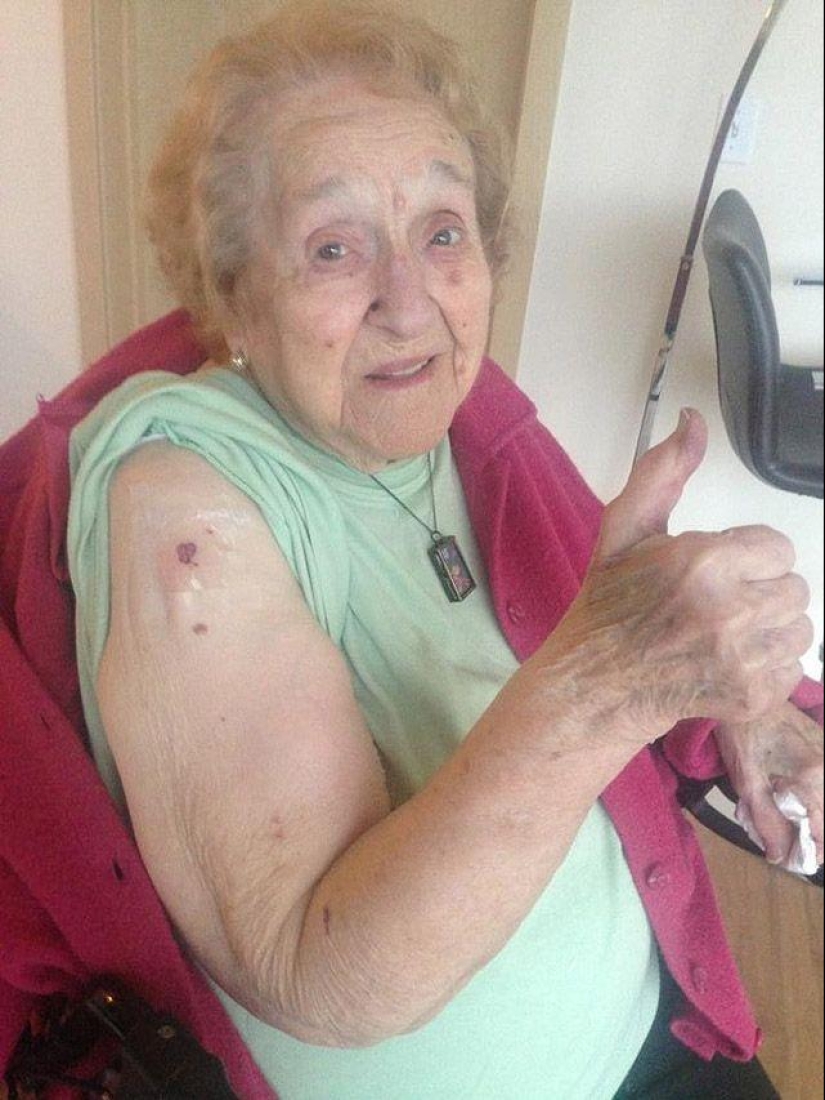 Cómo celebró la abuela su cumpleaños número 103