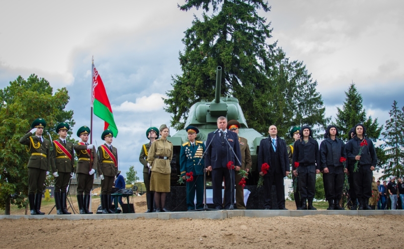 Cómo celebramos el Día del Tanker en la oficina de Wargaming Cómo celebramos el Día del Tanker en la oficina de Wargaming