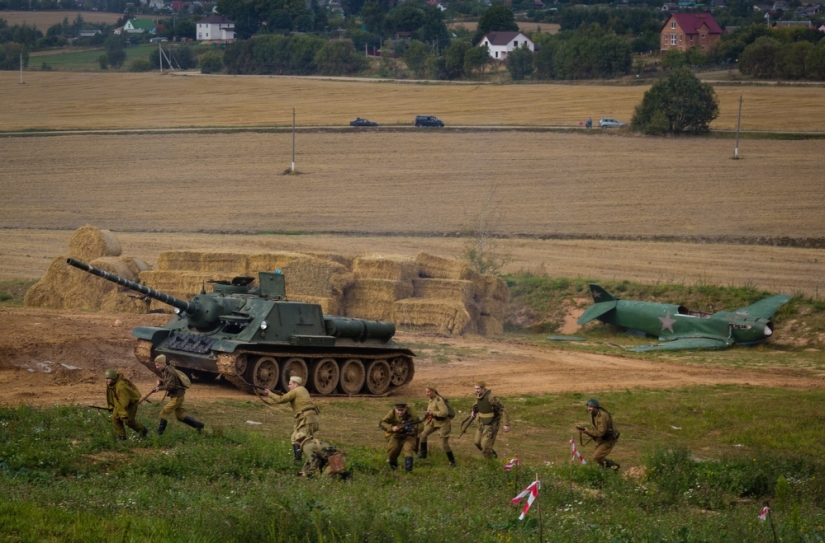 Cómo celebramos el Día del Tanker en la oficina de Wargaming Cómo celebramos el Día del Tanker en la oficina de Wargaming