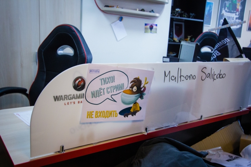 Cómo celebramos el Día del Tanker en la oficina de Wargaming Cómo celebramos el Día del Tanker en la oficina de Wargaming