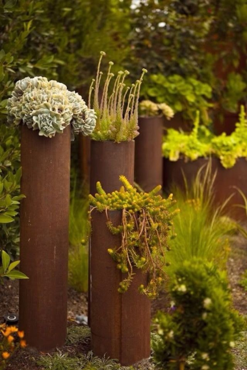 Cómo crear un macizo de flores hermoso e inusual a partir de materiales improvisados: 20 ejemplos