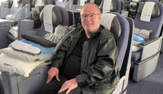 Cómo el estadounidense Tom Stuker se convirtió en el poseedor del récord de viajes aéreos