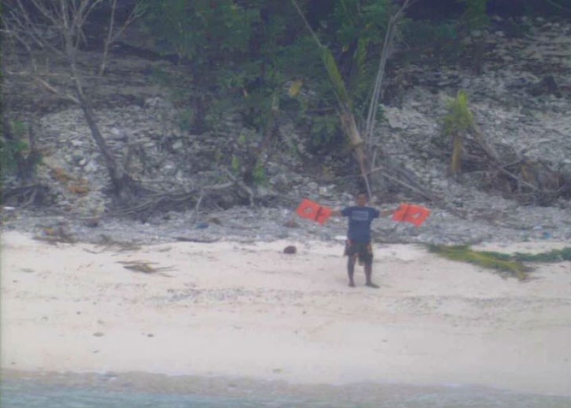 Cómo escapar de una isla desierta con ramas de palma