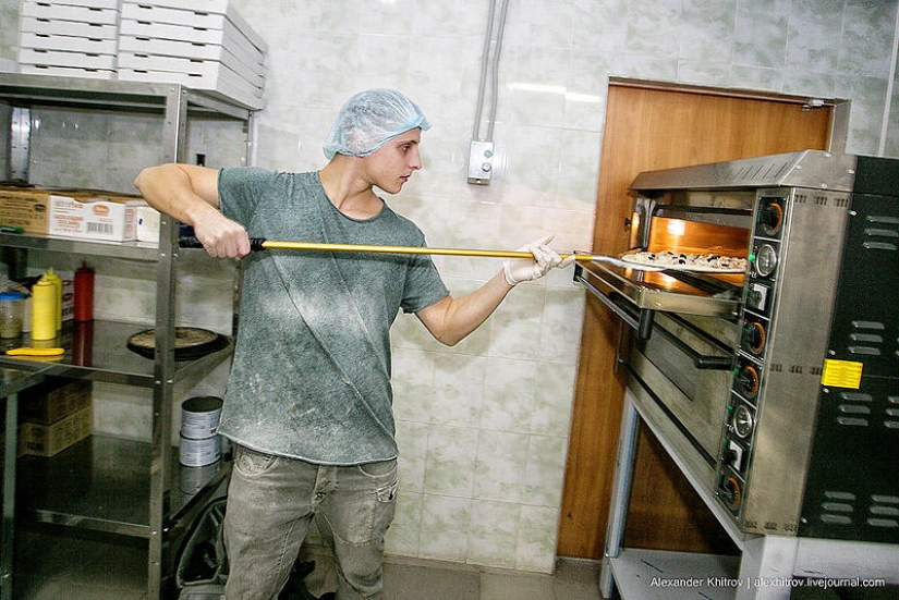 Cómo funciona el servicio de entrega de pizza