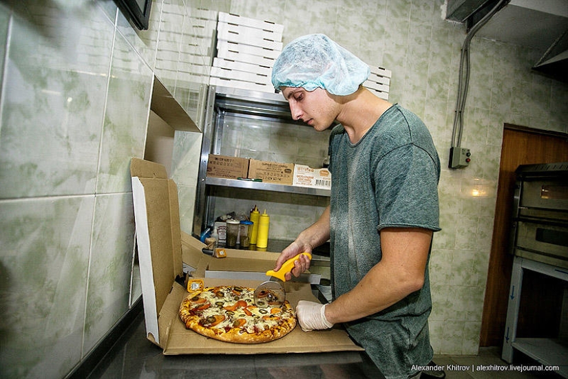 Cómo funciona el servicio de entrega de pizza