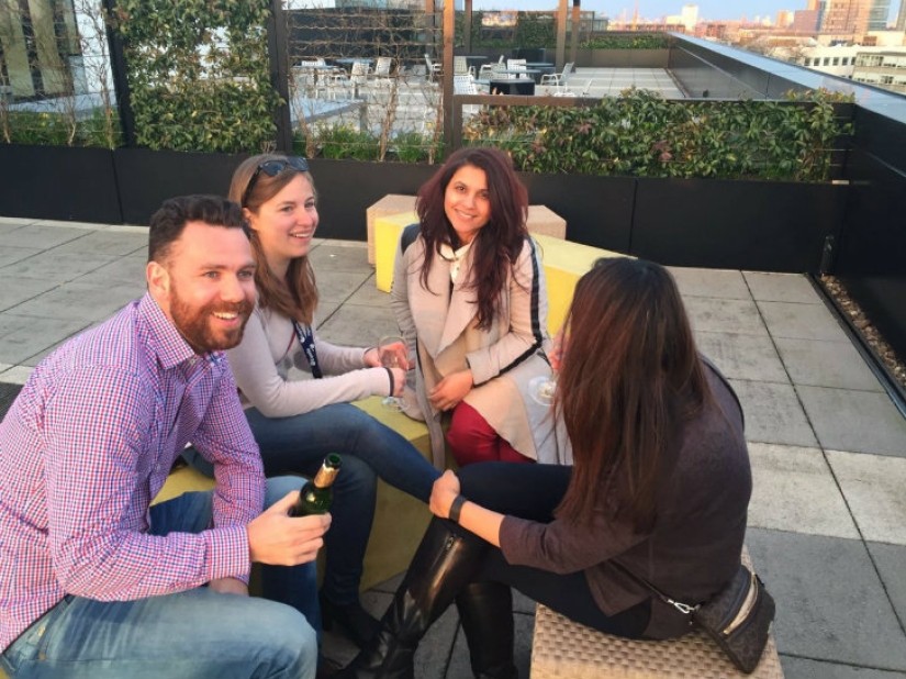 Cómo funciona la oficina de los sueños para aquellos atrapados en la infancia