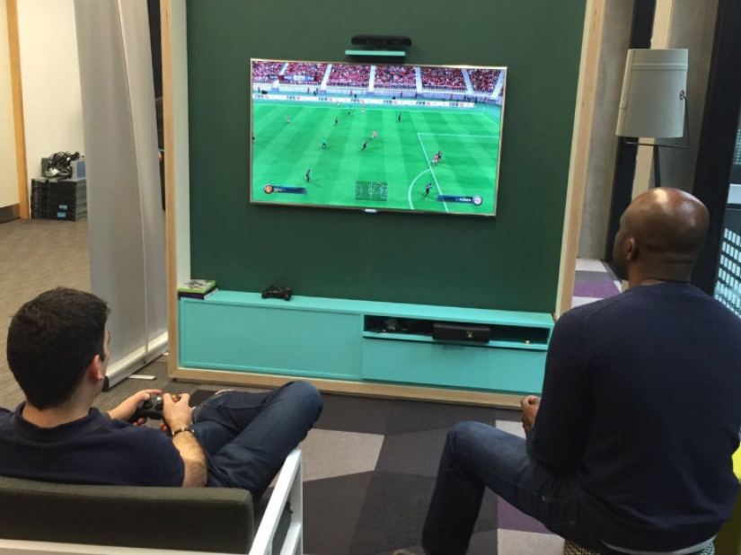 Cómo funciona la oficina de los sueños para aquellos atrapados en la infancia