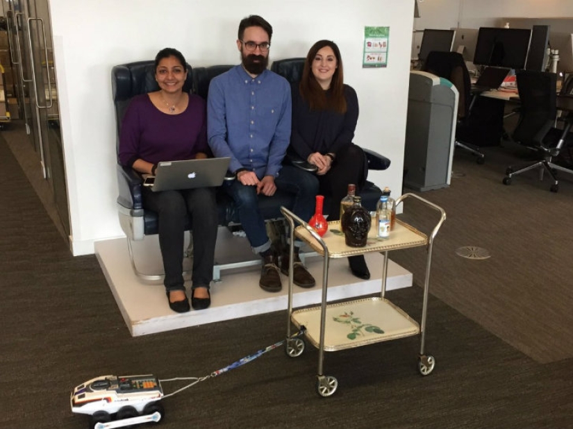 Cómo funciona la oficina de los sueños para aquellos atrapados en la infancia