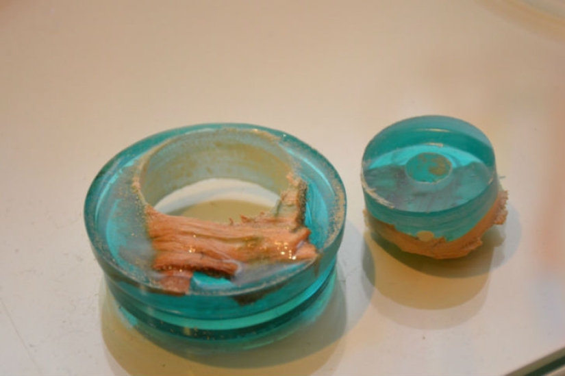 Cómo hacer un anillo de madera y epoxi
