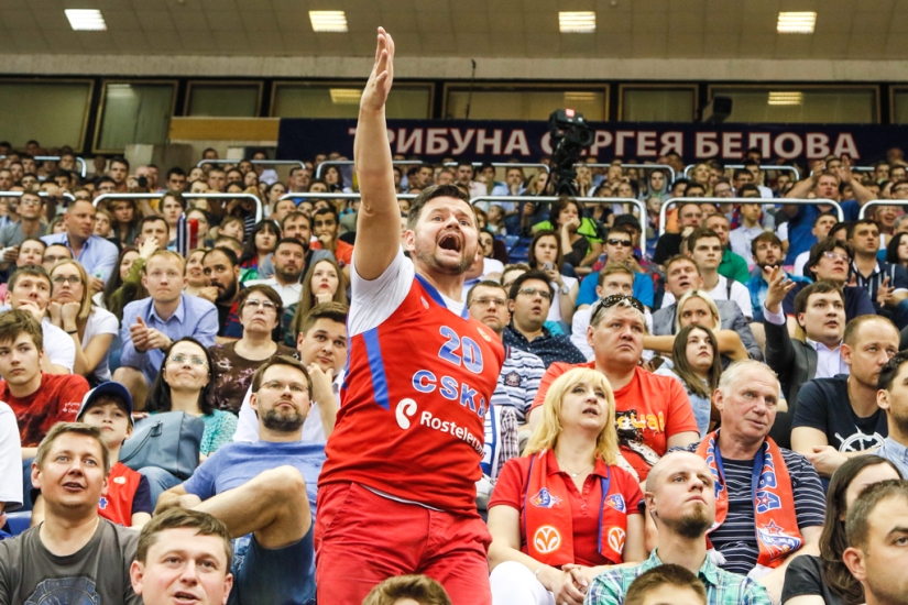 Cómo llevamos a una niña a un partido de baloncesto y qué resultó de ello