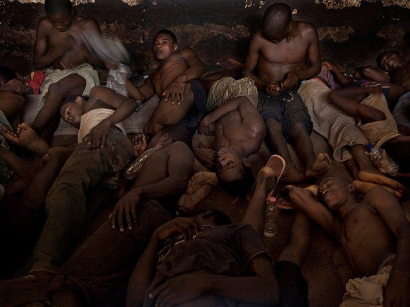 Cómo los adolescentes en Sierra Leona pasan años en prisión esperando su juicio