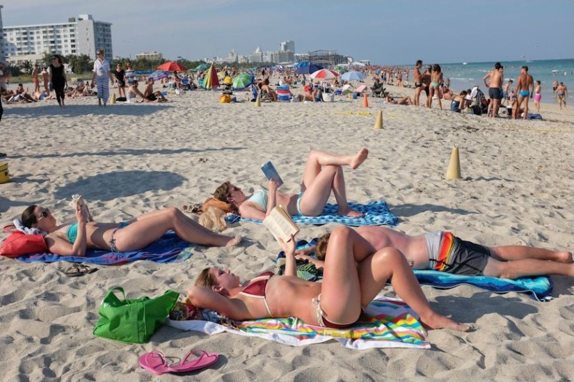 Cómo pasan las vacaciones en Miami los estudiantes estadounidenses