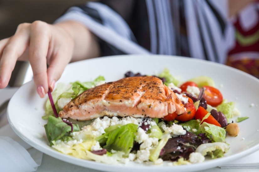 ¿Cómo prevenir los coágulos de sangre? 6 alimentos que diluyen la sangre