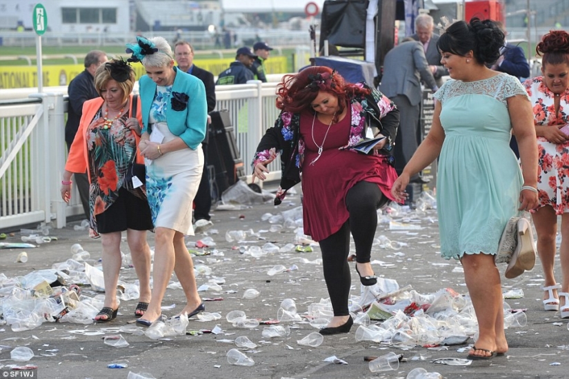 ¿Cómo se celebró el Lady's Day en el Reino Unido? ¡Señora, bombas de verdad! ¿Cómo se celebró el Lady's Day en el Reino Unido? ¡Señora, bombas de verdad!