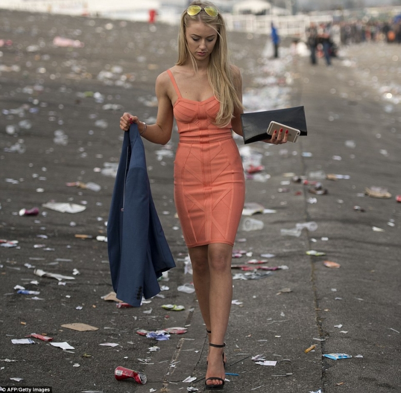 ¿Cómo se celebró el Lady's Day en el Reino Unido? ¡Señora, bombas de verdad! ¿Cómo se celebró el Lady's Day en el Reino Unido? ¡Señora, bombas de verdad!