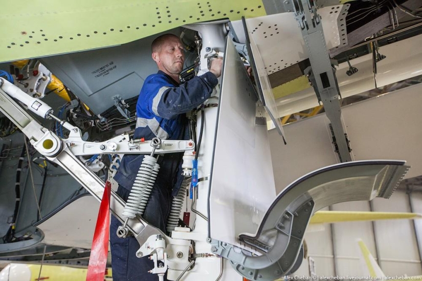 Cómo se fabrica el Superjet: Komsomolsk-on-Amur