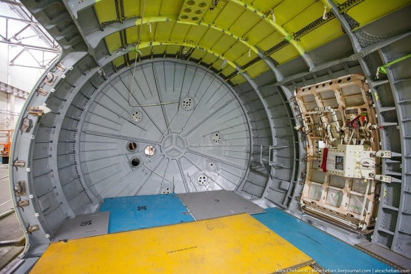 Cómo se fabrica el Superjet: Komsomolsk-on-Amur