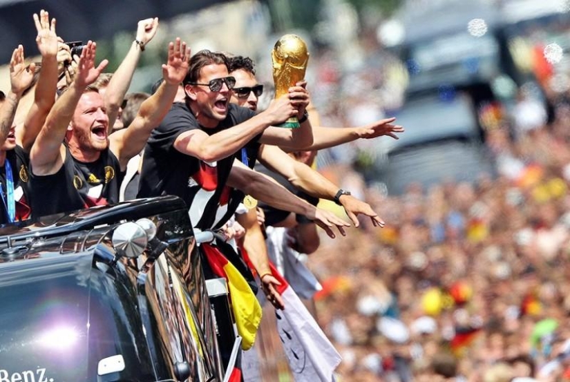 Cómo se recibió en Berlín a los ganadores de la Copa del Mundo 2014 Cómo se recibió en Berlín a los ganadores de la Copa del Mundo 2014
