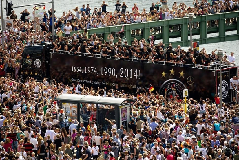 Cómo se recibió en Berlín a los ganadores de la Copa del Mundo 2014 Cómo se recibió en Berlín a los ganadores de la Copa del Mundo 2014