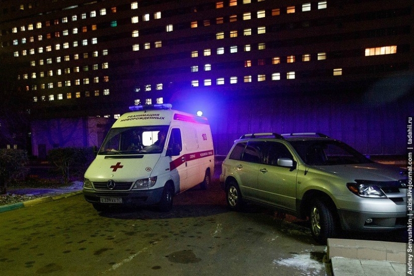 ¿Cómo se salvan los recién nacidos? Informe de cuidados intensivos pediátricos