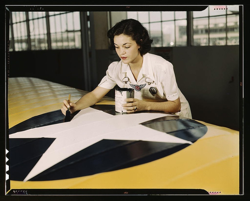 Color memories of the Second World War in the lens of American photographers