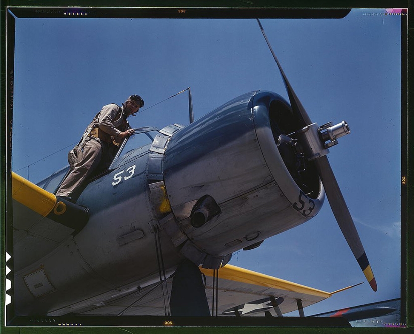 Color memories of the Second World War in the lens of American photographers