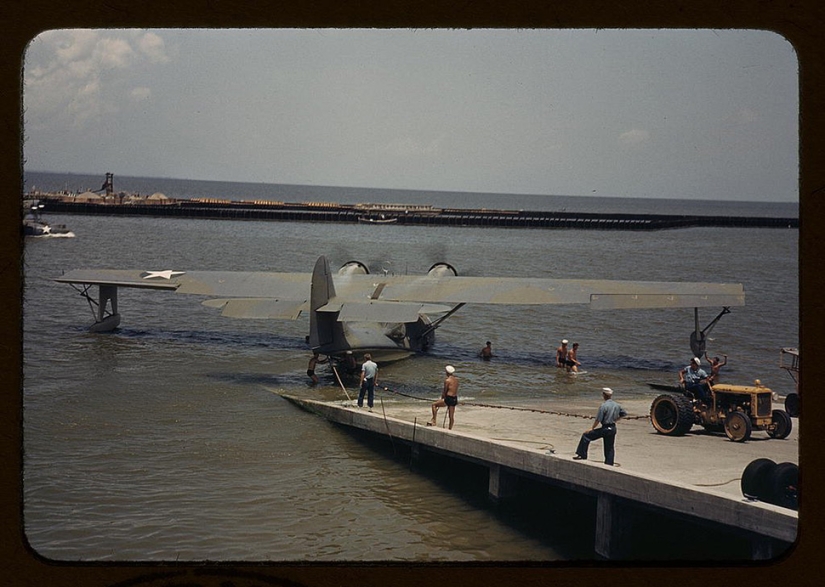 Color memories of the Second World War in the lens of American photographers