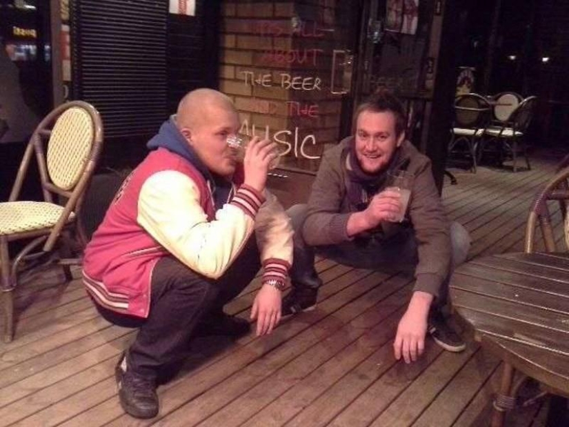 Common cause: Sit like a Slav Common cause: Sit like a Slav