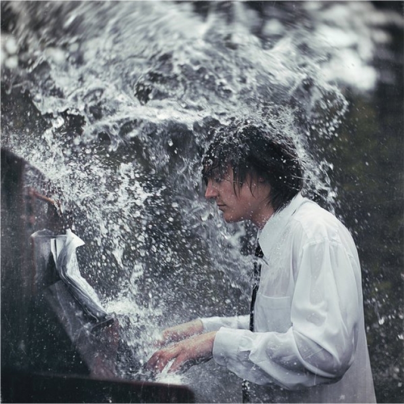 Como un pájaro en una jaula: un fotógrafo ruso dispara a personas vulnerables y retraídas Como un pájaro en una jaula: un fotógrafo ruso dispara a personas vulnerables y retraídas