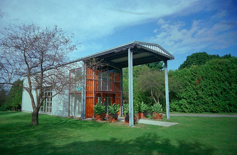 Container Houses