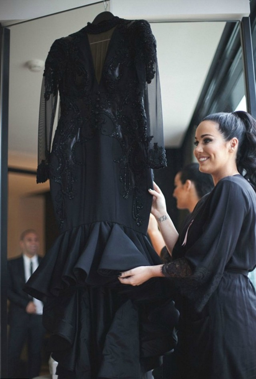 Contrariamente a la tradición: la novia llegó a la boda con un vestido negro