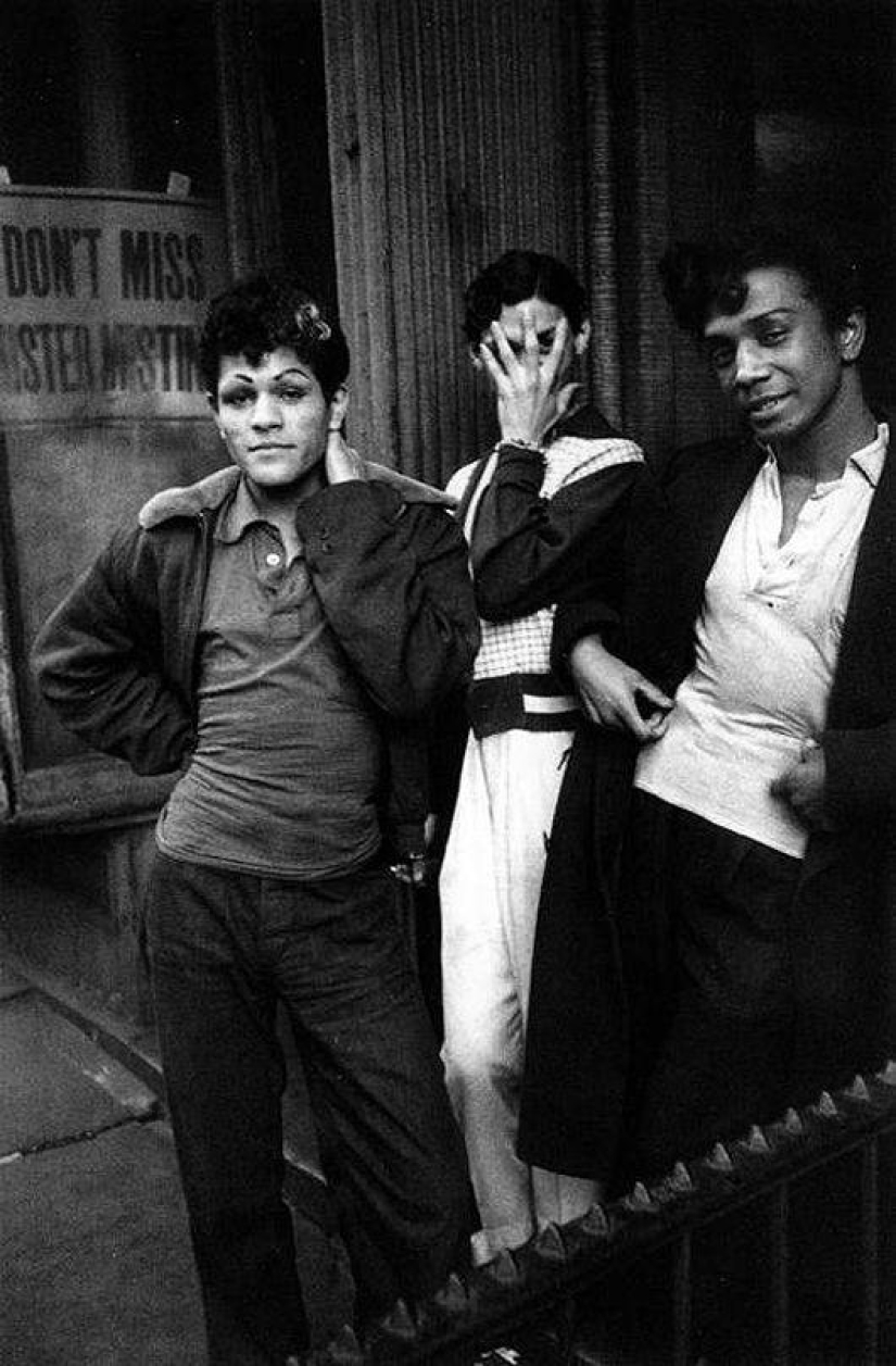 Controversial America in the Best Photographs of Robert Frank