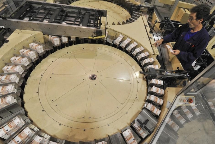 Conveyor of money: how production is organized at Goznak