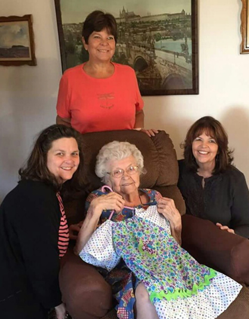 Coser para ayudar a vivir Coser para ayudar a vivir