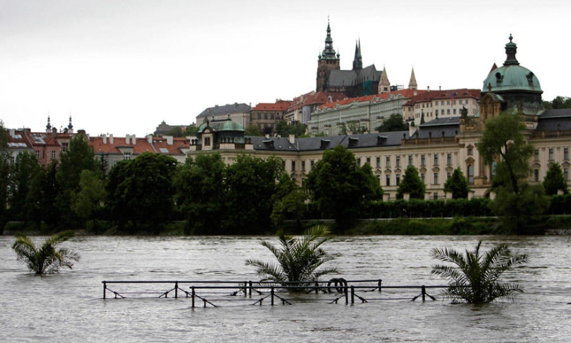 Czech Republic declared disaster zone due to flooding Czech Republic declared disaster zone due to flooding