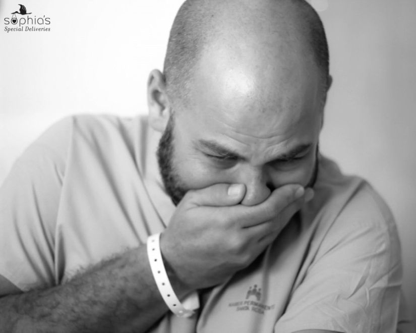 Dads see their newborn babies for the first time Dads see their newborn babies for the first time