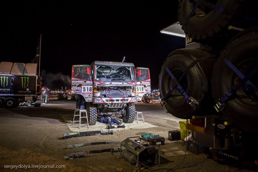 Dakar 2014. Noche en vivac