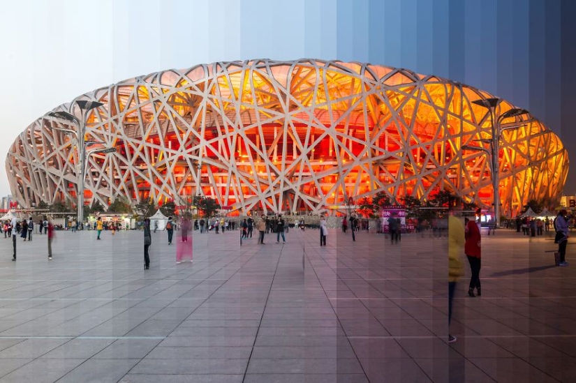 Day and night in one picture. Amazing shots of famous landmarks in an unusual format