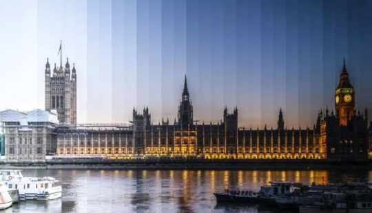 Day and night in one picture. Amazing shots of famous landmarks in an unusual format Day and night in one picture. Amazing shots of famous landmarks in an unusual format