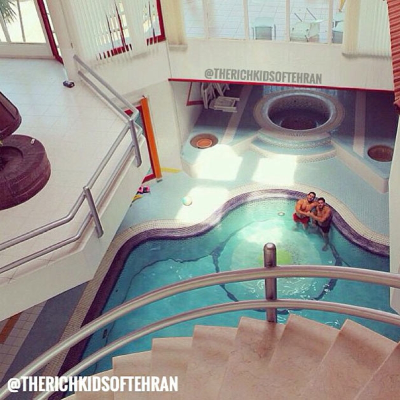 De la vida: gente, autos, dinero, Teherán De la vida: gente, autos, dinero, Teherán