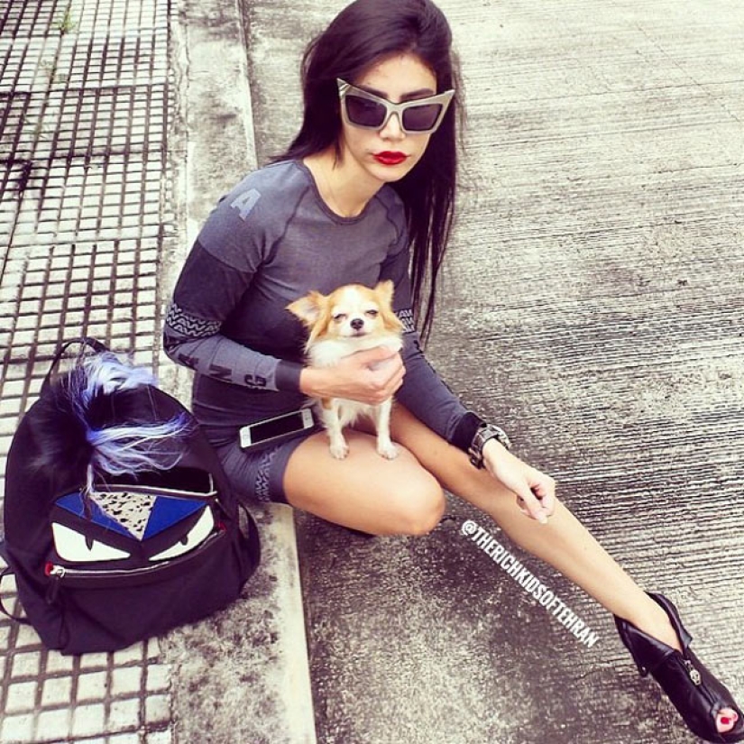 De la vida: gente, autos, dinero, Teherán De la vida: gente, autos, dinero, Teherán